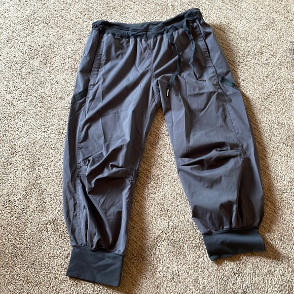 Lily lemon cargo joggers - Picture 1 of 3